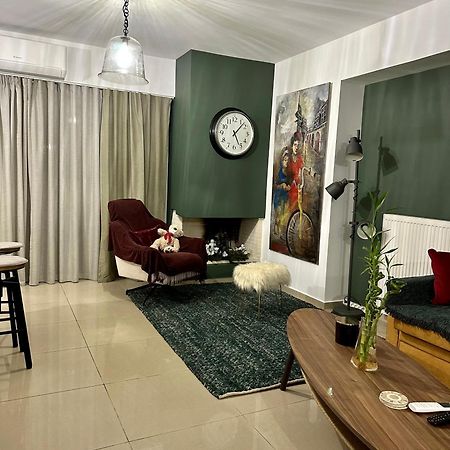 Little John Luxury Apartment Piraeus Buitenkant foto